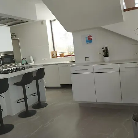 Urlisa Villa *